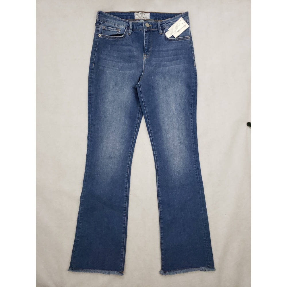 NWT Free People Blue Denim Crop High Rise Jeans - Picture 3 of 8